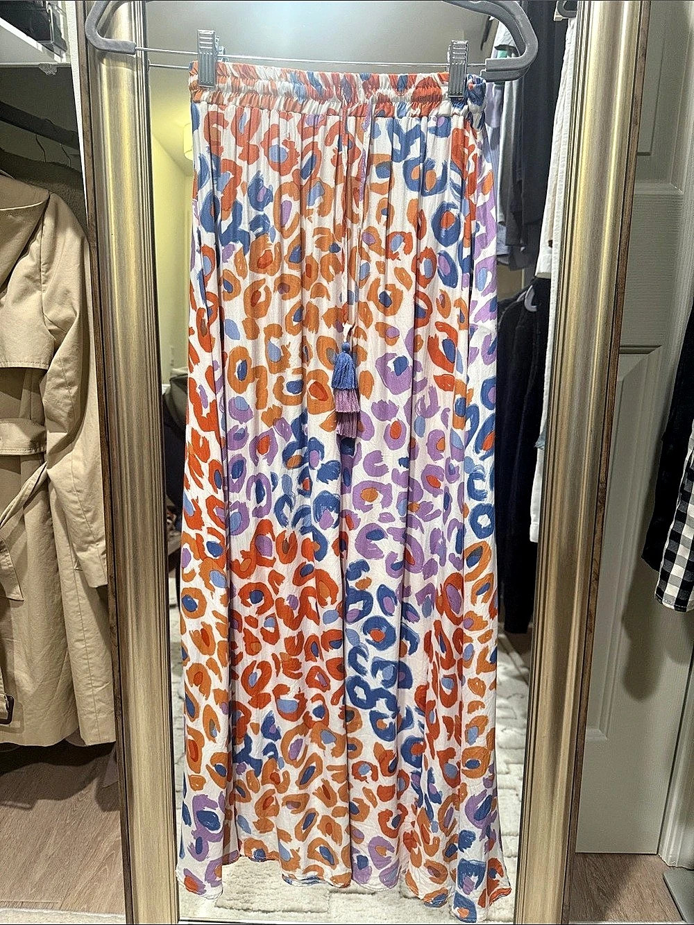 Farm Rio Printed skirt in White & Orange Size XS Like New